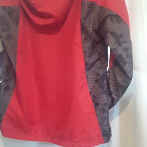 Pacific Trail Lightweight Jacket w Hood - Picture 5 of 7